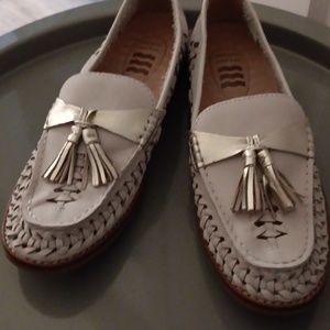 Sperry ivory loafers price firm